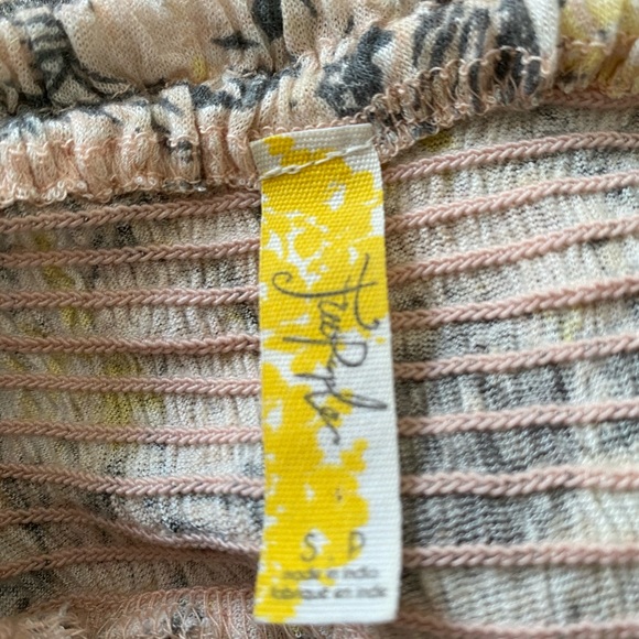 Free people boho top. Removable straps. Small - Picture 6 of 7